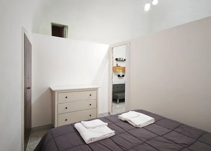 Versi Di Sole * Bari