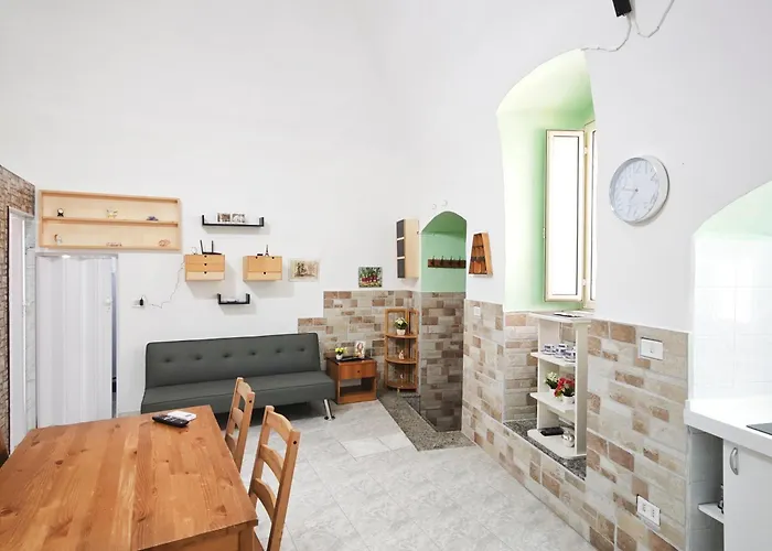 Versi Di Sole * Bari